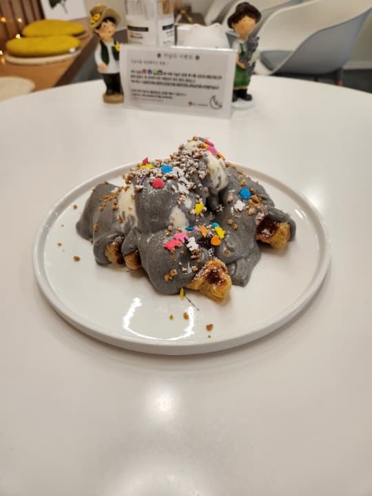 흑임자 크로플