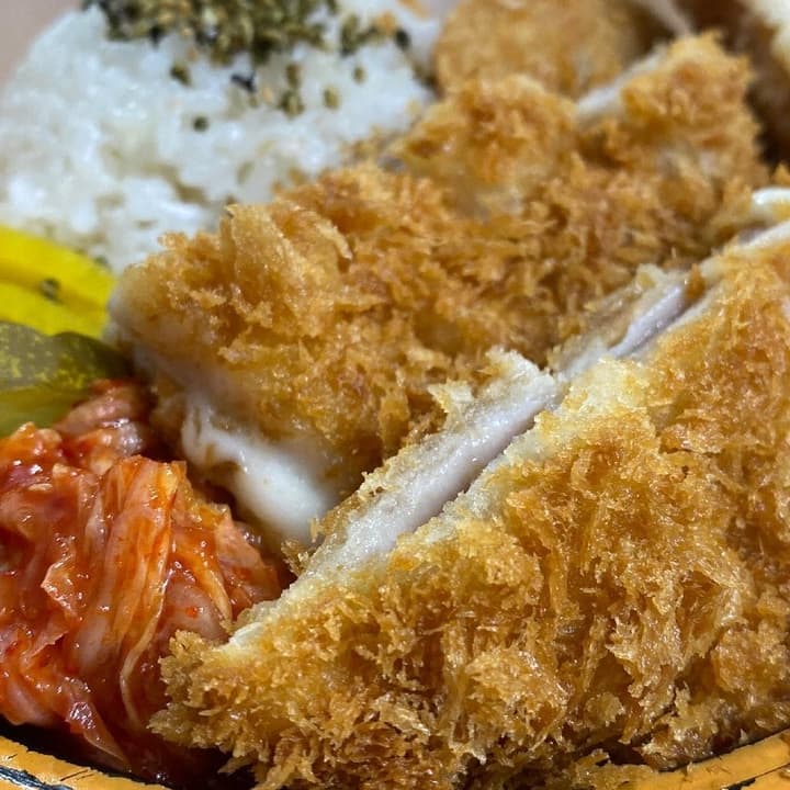 치즈돈가스도시락+음료(콜라or사이다)