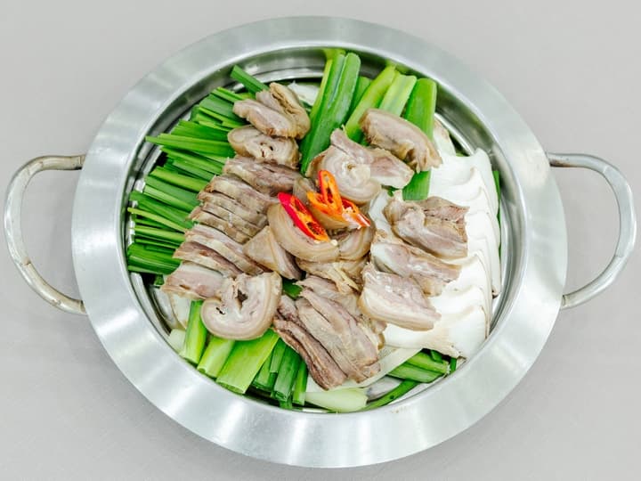 사계절흑염소 시흥물왕점
