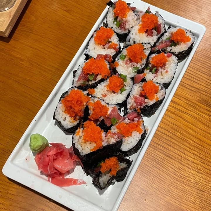 몬생긴참치김초밥