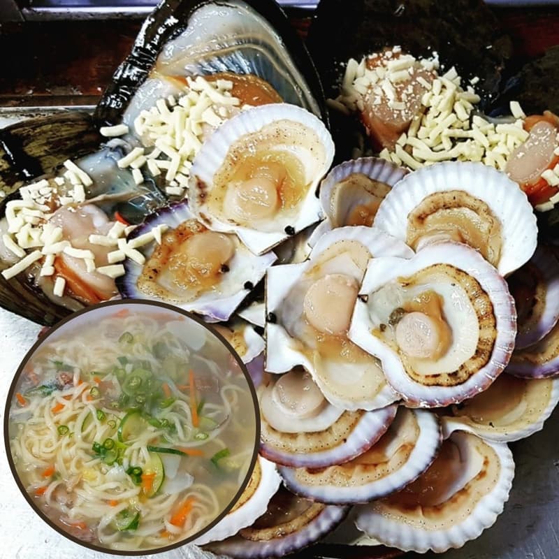 빛나는 바다와 건배 연인 2라운드(조개구이, 조개찜, 새우구이, 활어회 중 택 2 + 칼국수 1인분)